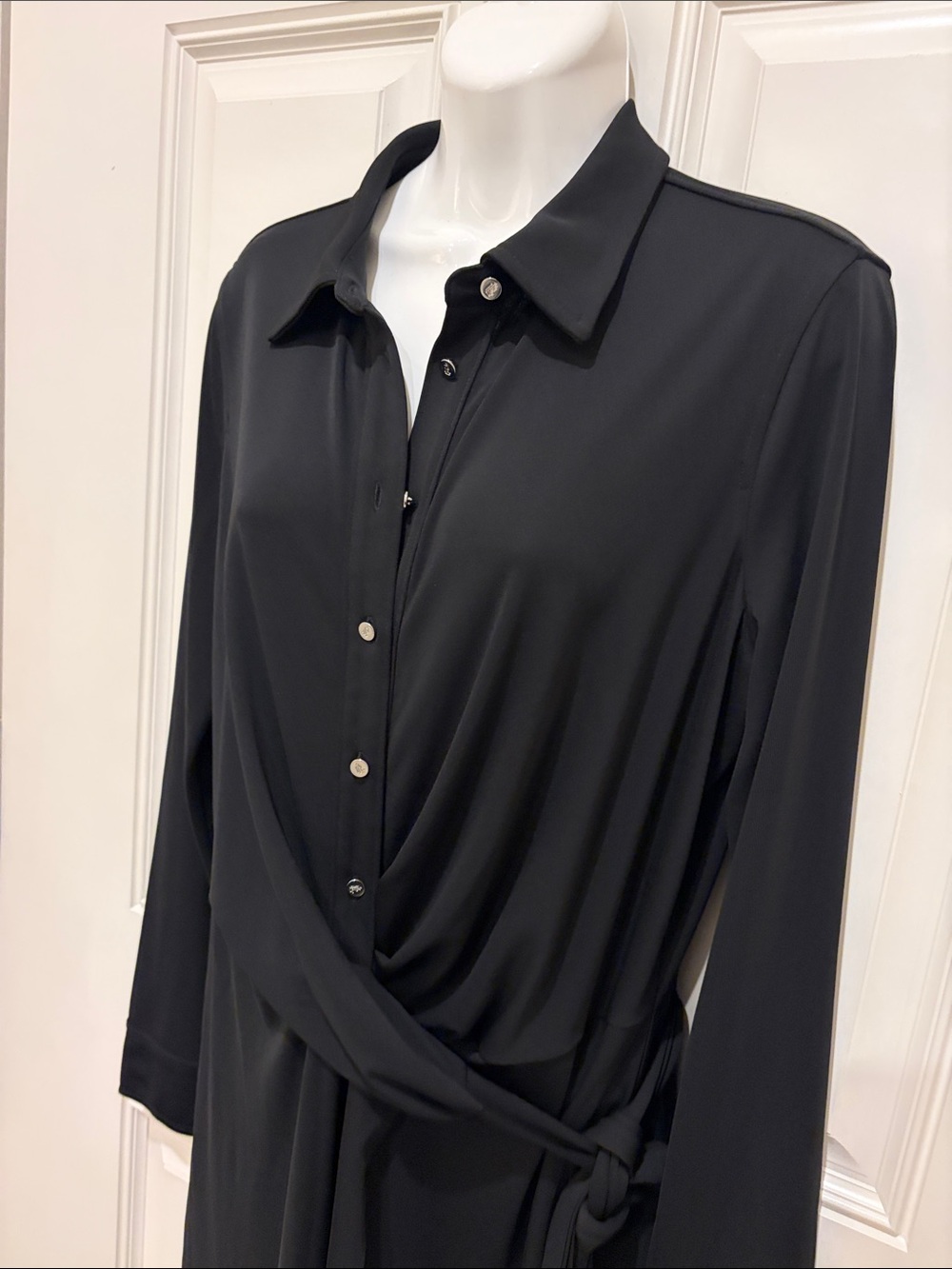 NWT Lauren Ralph Lauren Black Long-Sleeve Wrap Shirt Dress with Waist Tie 10 - Picture 3 of 8